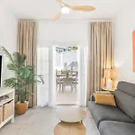 Yucca Park 1 Bed Daire *