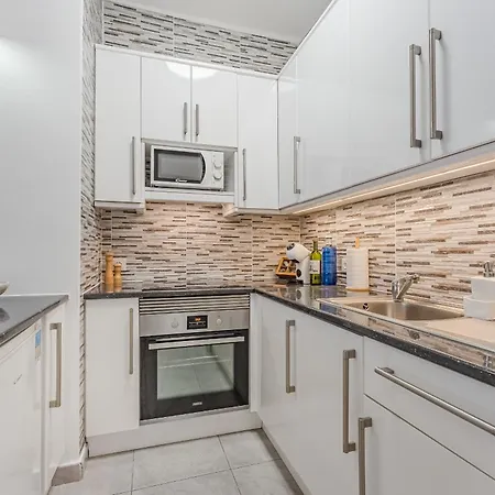Yucca Park 1 Bed Costa Adeje (Tenerife)