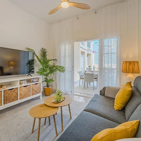 Yucca Park 1 Bed Lejlighed